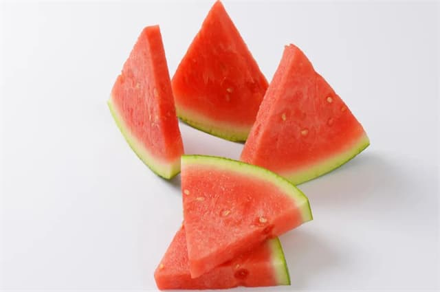 吃瓜QQ群里那些娱乐圈的劲爆八卦，真相竟然如此劲爆！